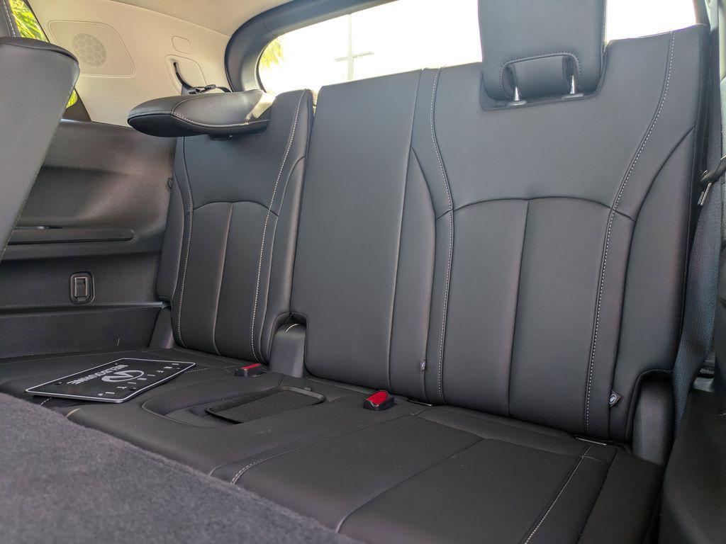 used 2025 INFINITI QX60 car, priced at $42,300