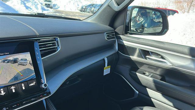 new 2026 Jeep Grand Wagoneer car, priced at $77,443