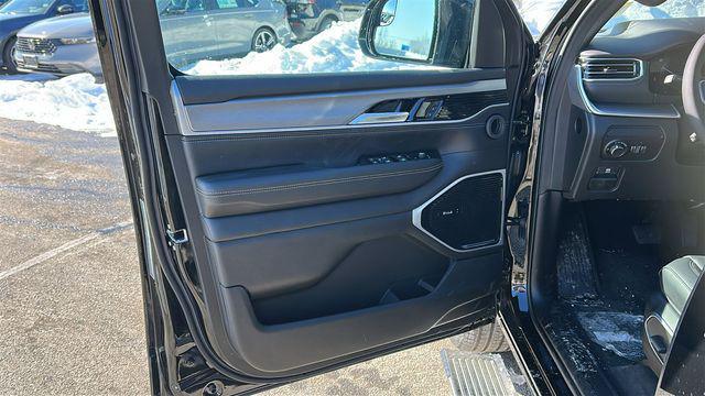 new 2026 Jeep Grand Wagoneer car, priced at $77,443