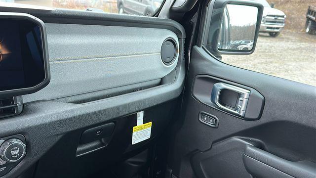 new 2026 Jeep Wrangler car, priced at $51,347