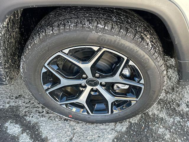 new 2026 Jeep Compass car, priced at $31,980