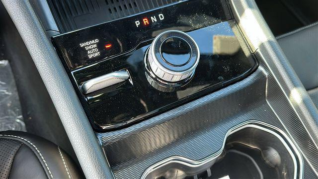 new 2026 Jeep Grand Cherokee car, priced at $50,016