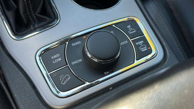 used 2019 Jeep Grand Cherokee car, priced at $21,997