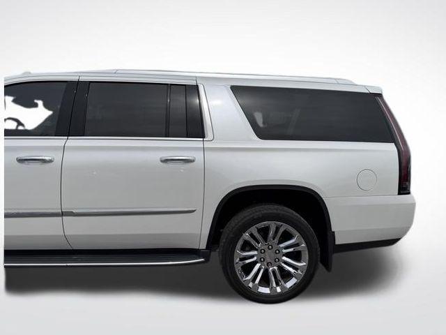 used 2016 Cadillac Escalade ESV car, priced at $17,997