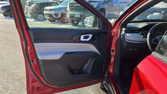 new 2026 Jeep Compass car, priced at $30,432