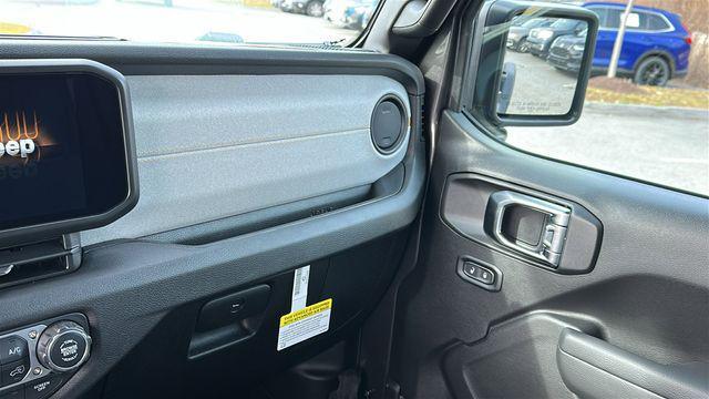 new 2026 Jeep Wrangler car, priced at $51,847