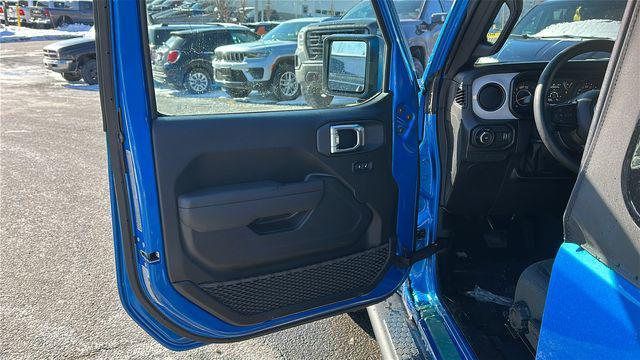 new 2026 Jeep Wrangler car, priced at $37,775