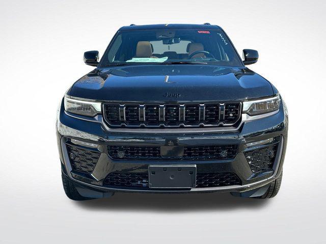 new 2026 Jeep Grand Cherokee car, priced at $59,499