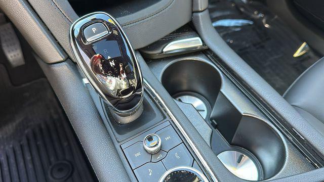 used 2024 Cadillac XT6 car, priced at $37,495