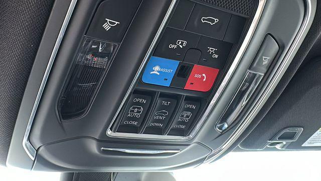 new 2025 Jeep Grand Cherokee car, priced at $46,499