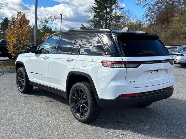 new 2025 Jeep Grand Cherokee car, priced at $46,499