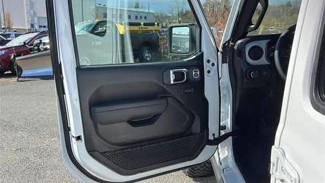 new 2026 Jeep Wrangler car, priced at $51,969