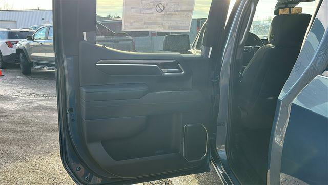 new 2026 GMC Sierra 1500 car, priced at $57,930