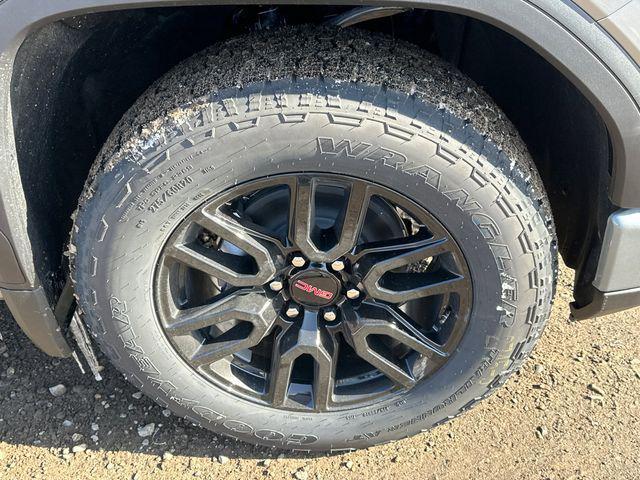 new 2026 GMC Sierra 1500 car, priced at $58,045