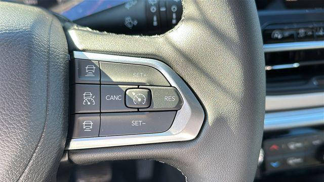 new 2026 Jeep Compass car, priced at $30,980