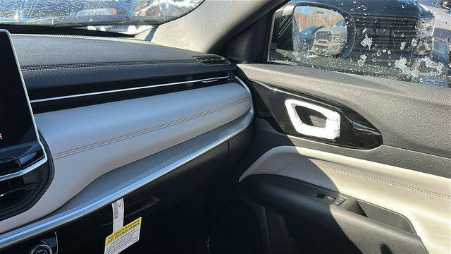 new 2026 Jeep Compass car, priced at $30,980