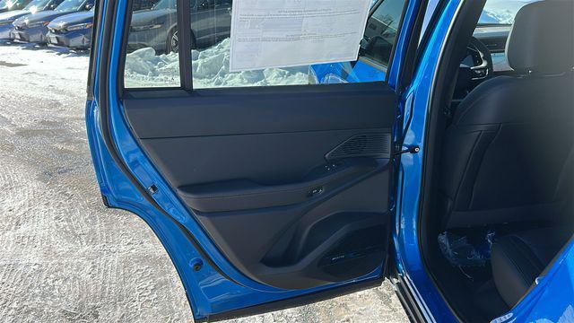 new 2026 Jeep Cherokee car, priced at $44,040