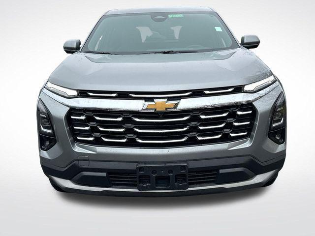 new 2026 Chevrolet Equinox car, priced at $33,216
