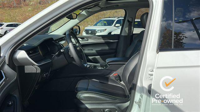 used 2024 Jeep Grand Cherokee car, priced at $27,945