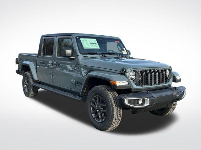 new 2026 Jeep Gladiator car, priced at $47,034