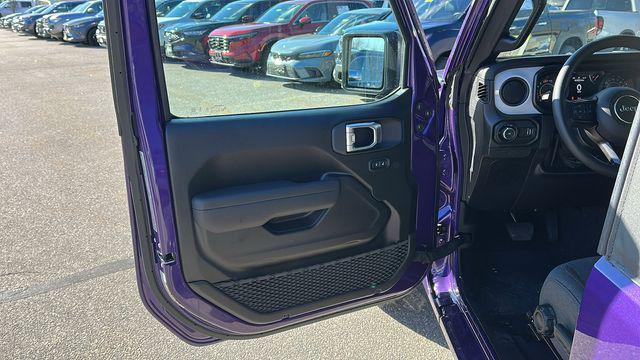 new 2026 Jeep Wrangler car, priced at $38,428