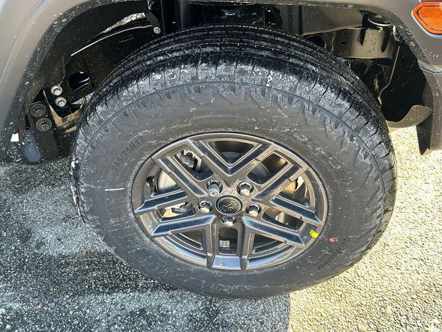 new 2026 Jeep Wrangler car, priced at $45,122