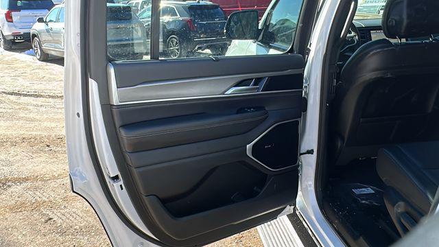 new 2026 Jeep Grand Wagoneer car, priced at $76,824