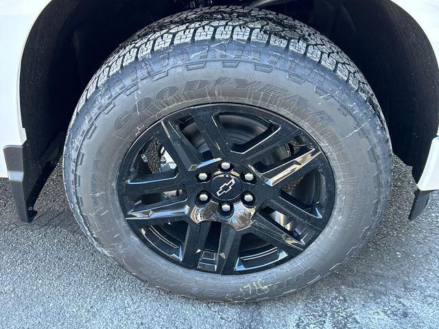 new 2026 Chevrolet Silverado 1500 car, priced at $43,160