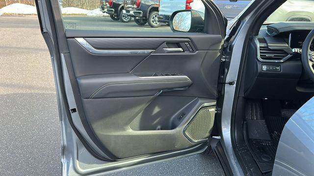 new 2026 GMC Acadia car, priced at $55,270