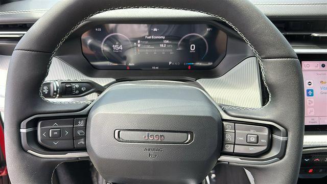 new 2026 Jeep Cherokee car, priced at $36,499