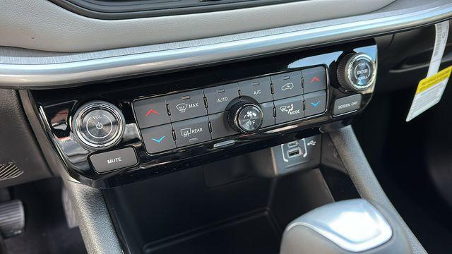 new 2026 Jeep Compass car, priced at $30,432