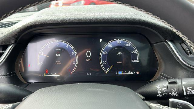 new 2025 Jeep Grand Cherokee car, priced at $47,999