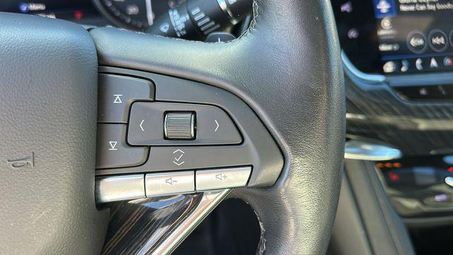 used 2022 Cadillac XT6 car, priced at $31,695