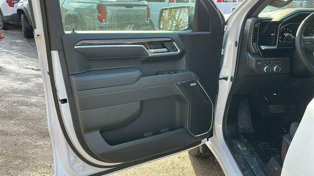 new 2026 GMC Sierra 1500 car, priced at $58,550