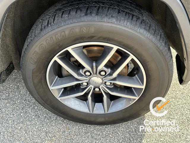 used 2020 Jeep Grand Cherokee car, priced at $18,995