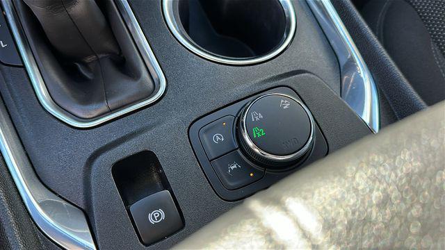 used 2023 Chevrolet Traverse car, priced at $26,695