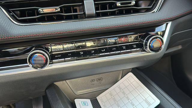 new 2026 Chevrolet Equinox car, priced at $37,340