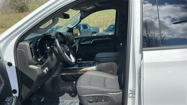 used 2023 GMC Sierra 1500 car, priced at $43,297