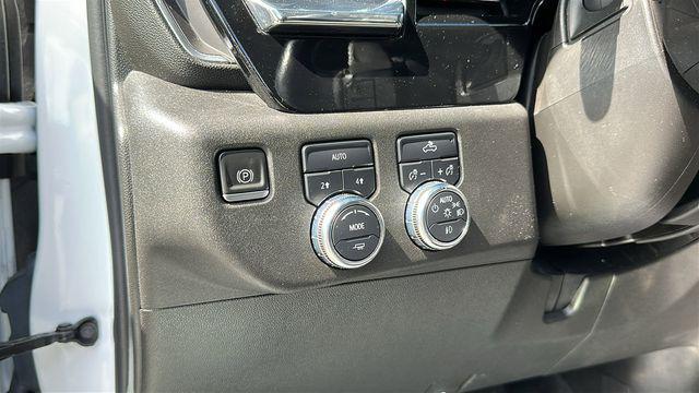 used 2023 GMC Sierra 1500 car, priced at $43,297