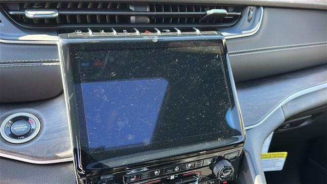 new 2025 Jeep Grand Cherokee car, priced at $48,029