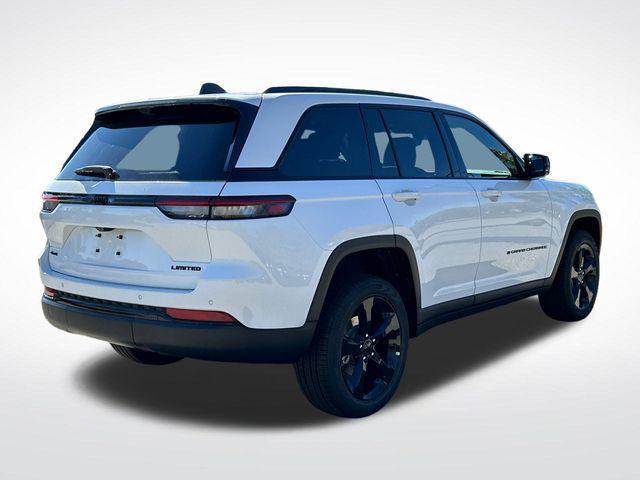 new 2025 Jeep Grand Cherokee car, priced at $48,029