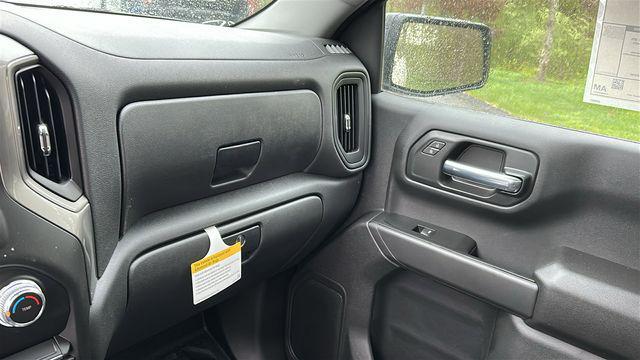 new 2026 GMC Sierra 1500 car, priced at $39,165