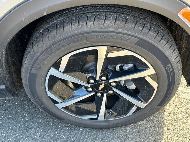 new 2026 Chevrolet Equinox EV car, priced at $25,820