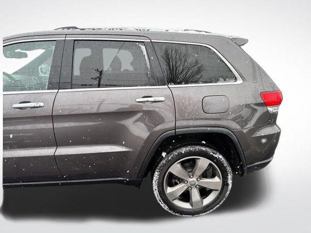 used 2015 Jeep Grand Cherokee car, priced at $11,695