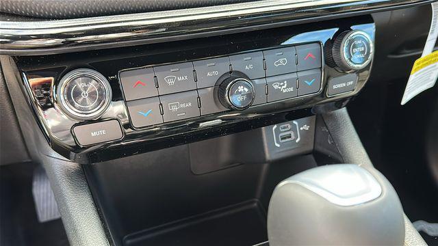 new 2026 Jeep Compass car, priced at $32,221