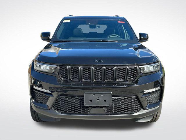 new 2025 Jeep Grand Cherokee car, priced at $45,233