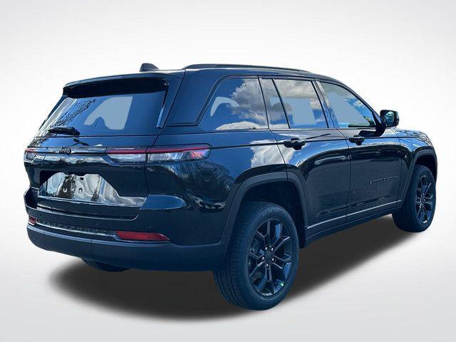 new 2025 Jeep Grand Cherokee car, priced at $45,233