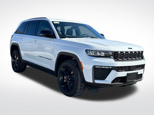 new 2026 Jeep Grand Cherokee car, priced at $45,853