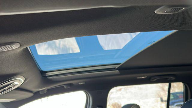 new 2026 Jeep Grand Cherokee car, priced at $45,853