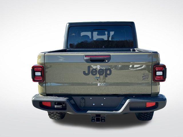 new 2026 Jeep Gladiator car, priced at $48,514